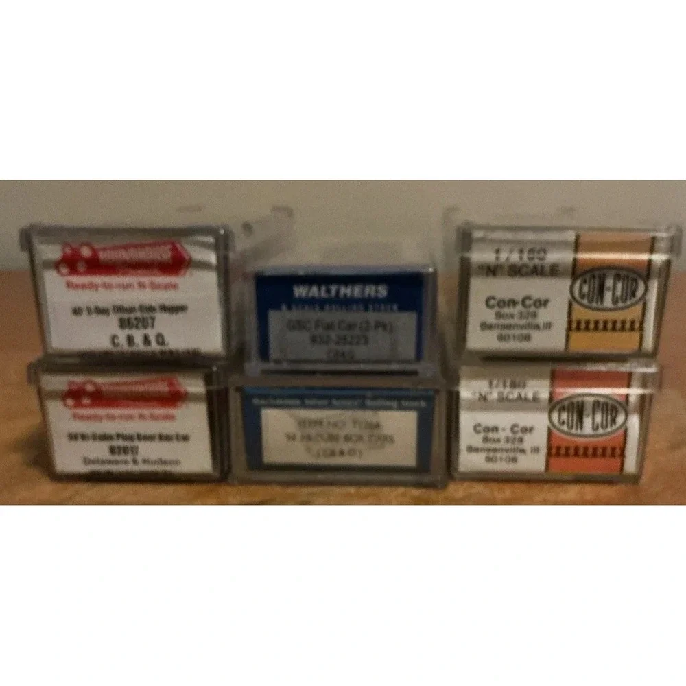 Mixed Lot Of 10 Frieght Cars, Hoppers,‎ Box Cars, Caboose, Tanker, Flat Car, #4